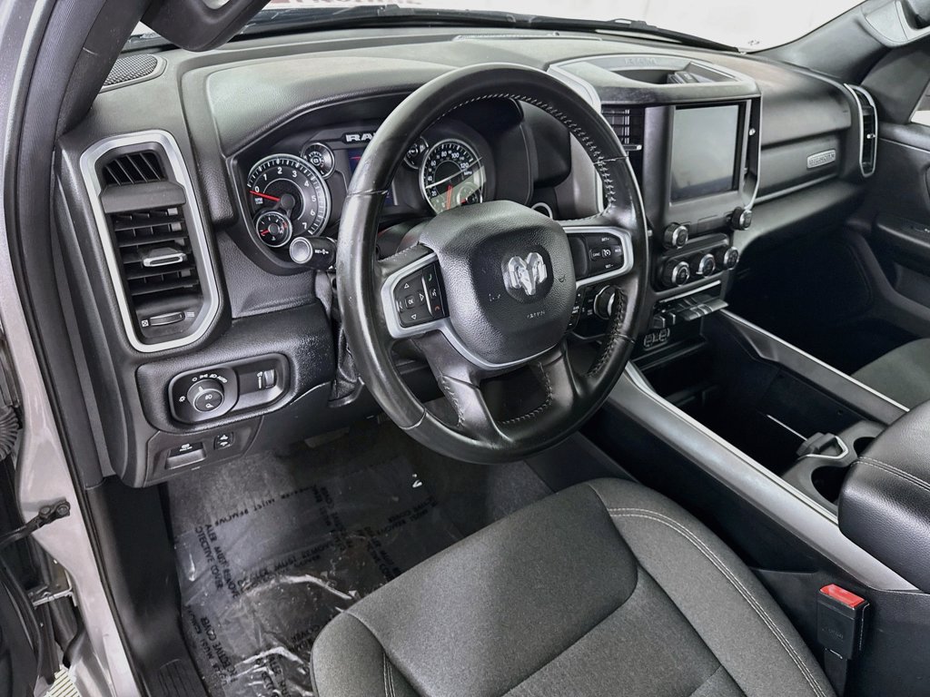 Used 2022 RAM 1500 Big Horn AWD/4WD image 17