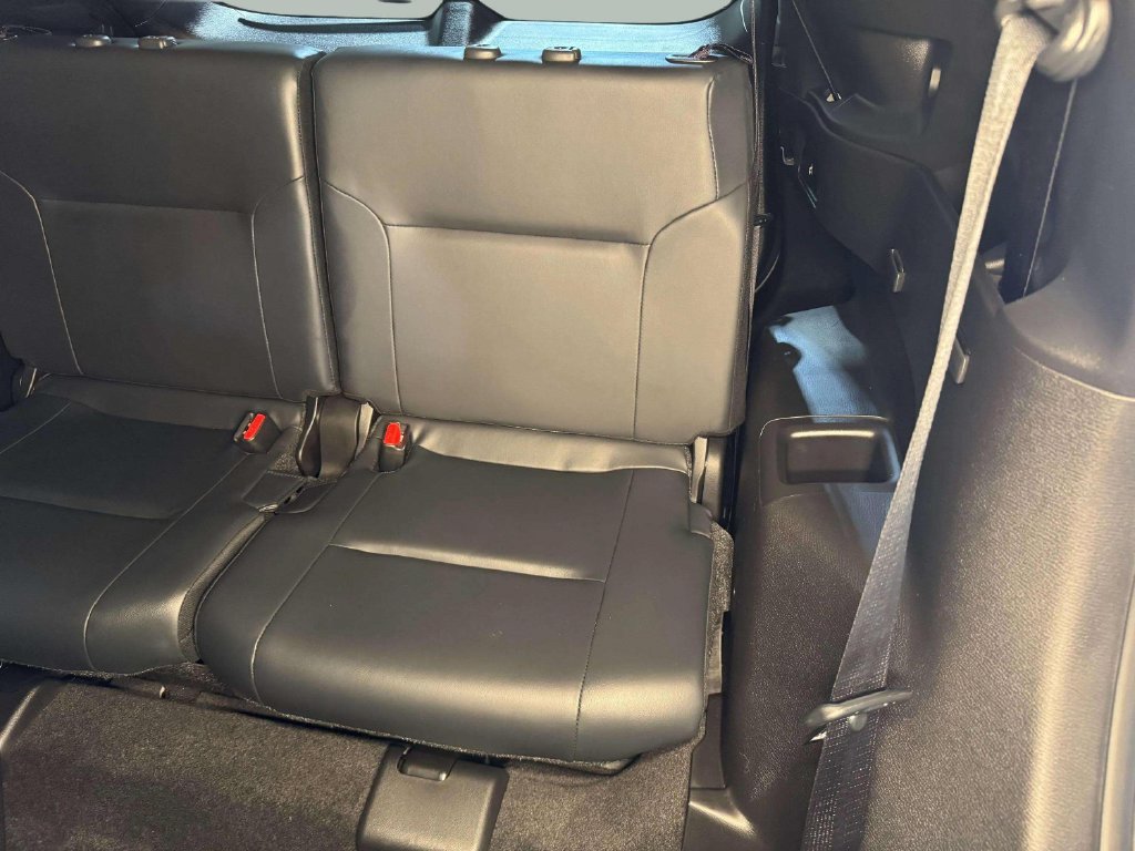 Used 2025 Mitsubishi Outlander SE AWD/4WD image 26