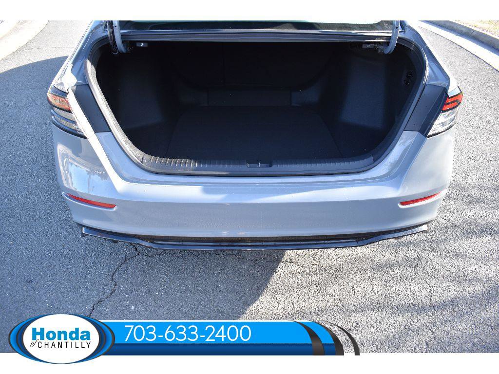 New 2026 Honda Accord Hybrid Sport-L FWD image 32