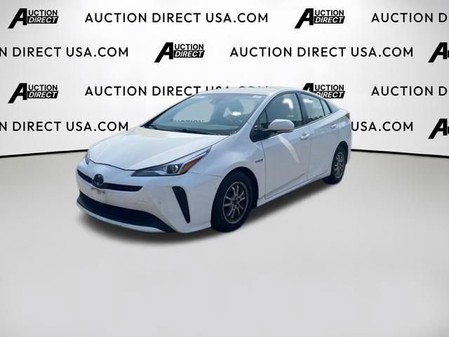 Used 2022 Toyota Prius LE image 1