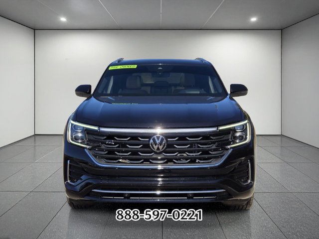 Certified 2024 Volkswagen Atlas Cross Sport SEL R-Line AWD/4WD image 8
