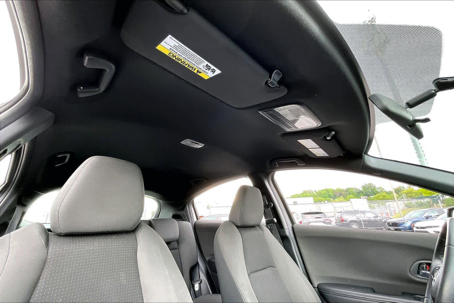 Used 2019 Honda HR-V Sport image 14