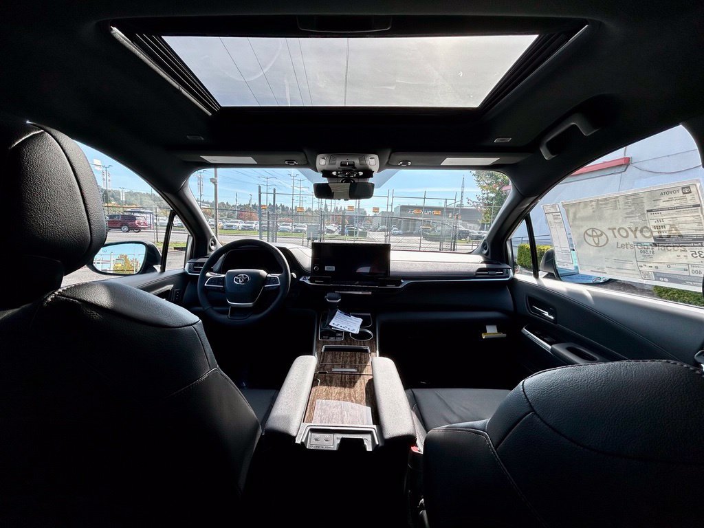 New 2026 Toyota Sienna Limited AWD/4WD image 21