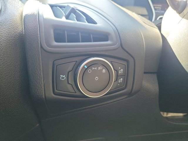 Used 2018 Ford Focus SE image 26