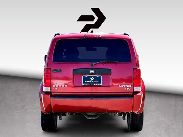 Used 2011 Dodge Nitro Heat image 7