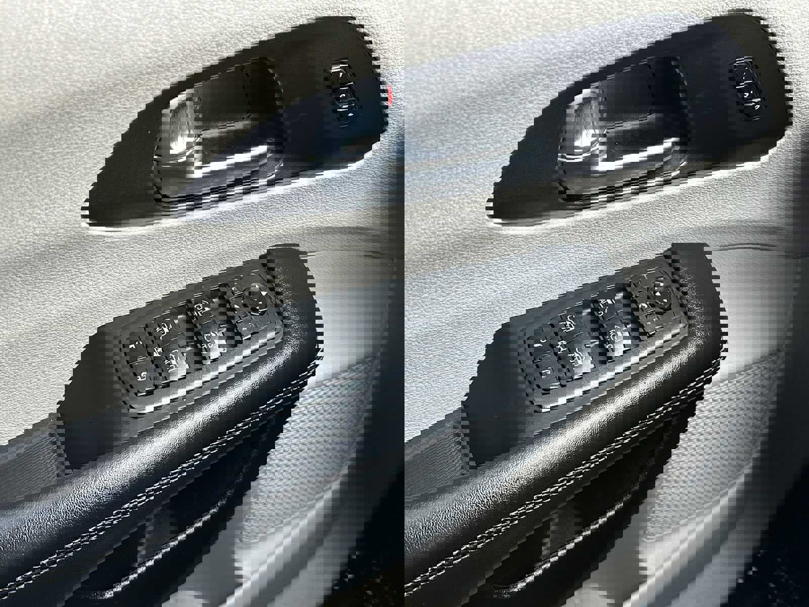 Used 2020 Chrysler Pacifica Limited image 36