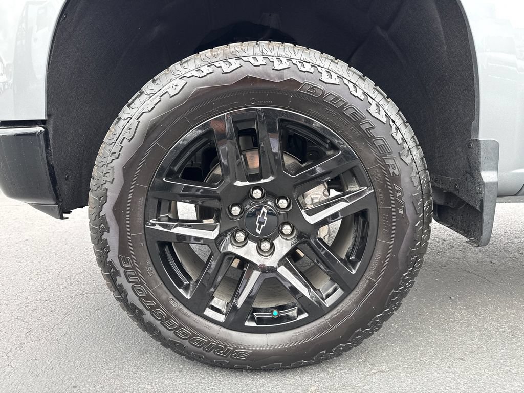 Used 2026 Chevrolet Silverado 1500 LT Trail Boss w/ LT Trail Boss Premium Package AWD/4WD image 13