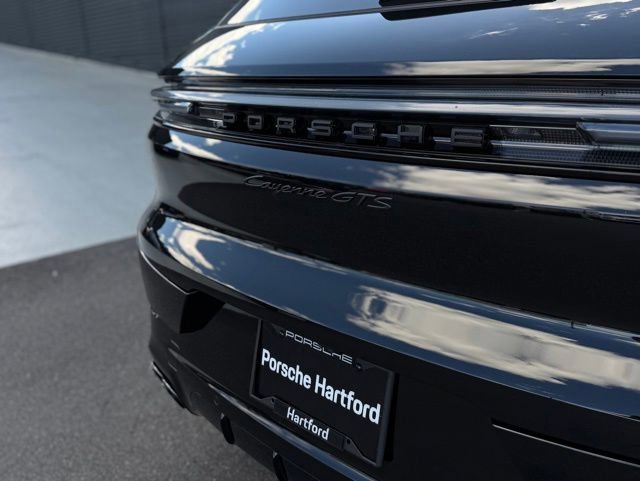 New 2026 Porsche Cayenne GTS AWD/4WD image 38