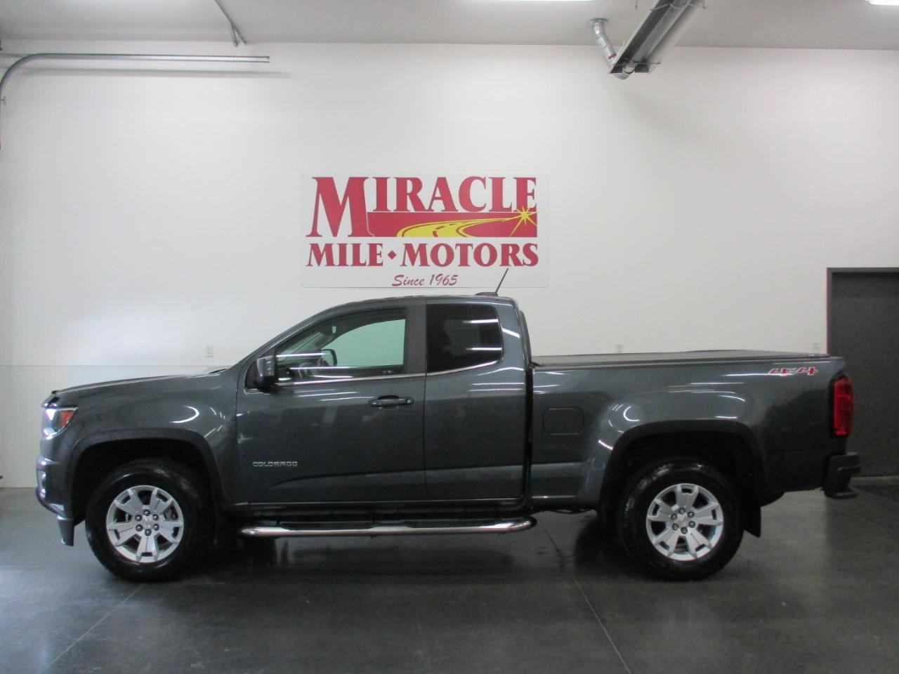 Used 2016 Chevrolet Colorado LT w/ LT Convenience Package image 2