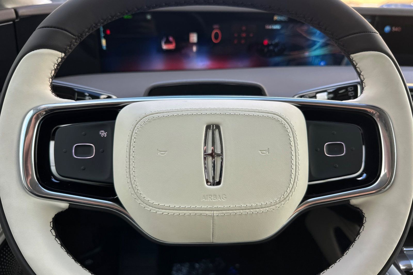 New 2026 Lincoln Nautilus Black Label w/ Jet Appearance Package image 23