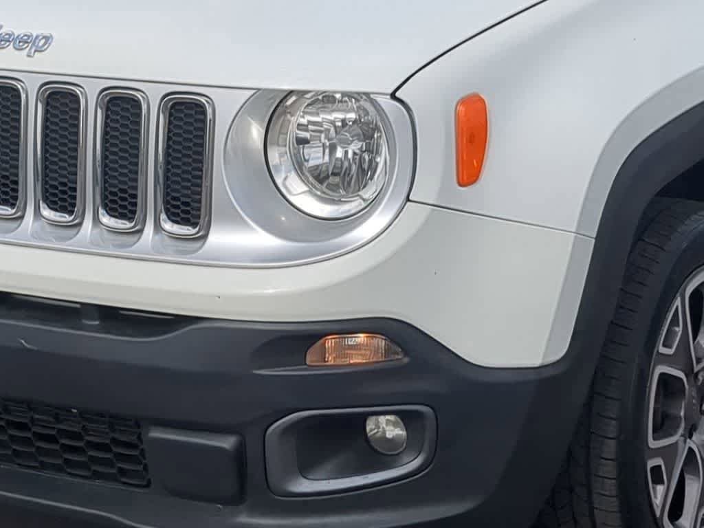 Used 2015 Jeep Renegade Limited w/ Advanced Technology Group AWD/4WD image 10