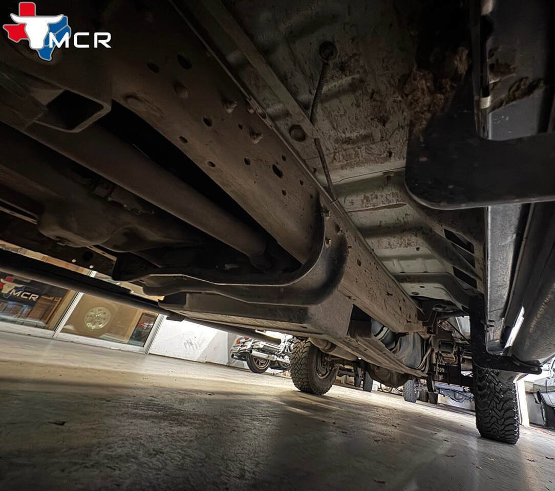 Used 2000 Ford F250 XLT image 24