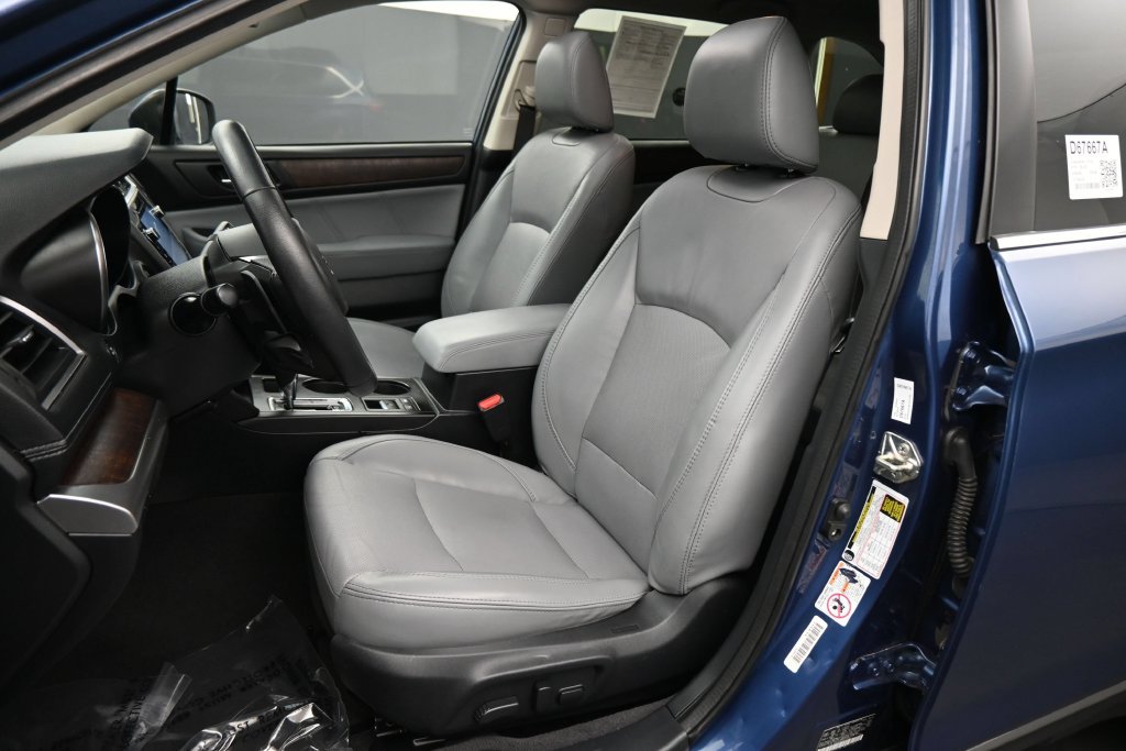 Used 2019 Subaru Outback 2.5i Limited AWD/4WD image 17