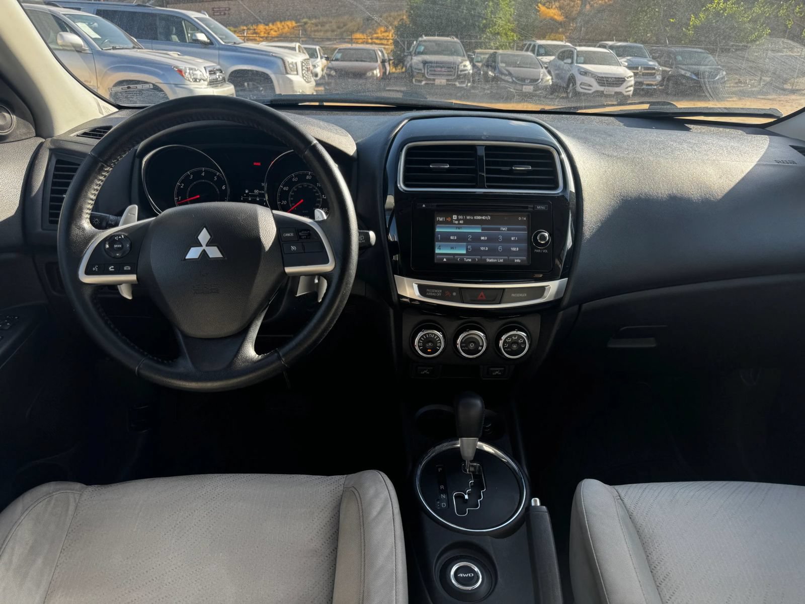 Used 2015 Mitsubishi Outlander Sport SE AWD/4WD image 11