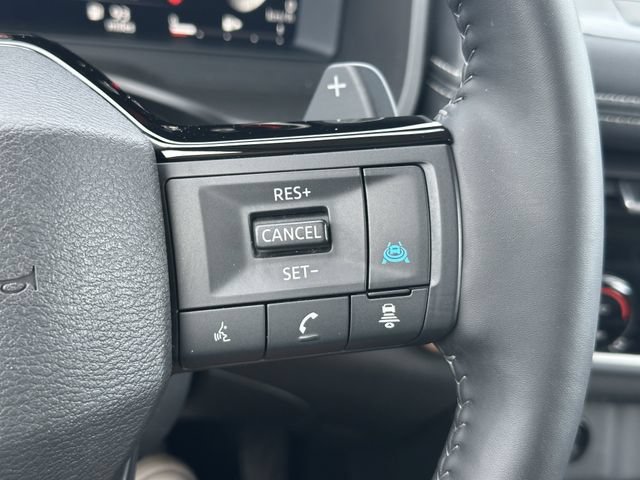 Certified 2025 Nissan Rogue Platinum w/ Platinum Premium Package AWD/4WD image 28
