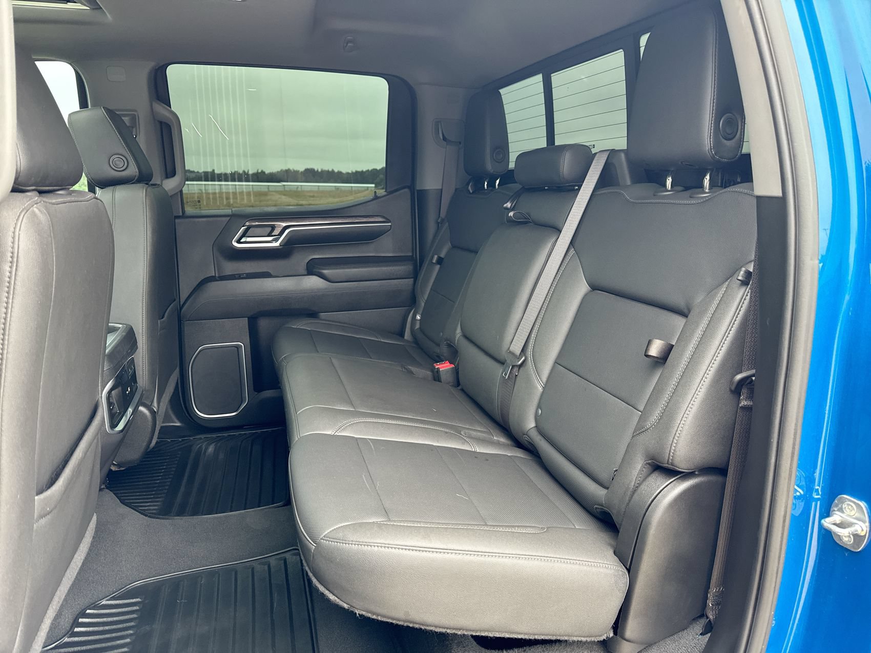 Used 2022 Chevrolet Silverado 1500 LTZ w/ LTZ Premium Texas Edition AWD/4WD image 23