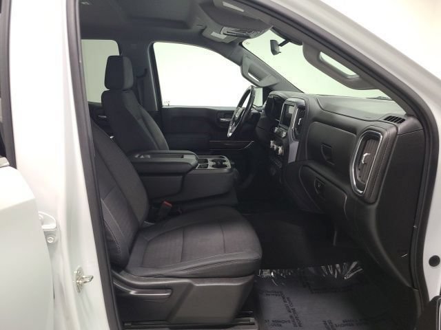 Used 2019 GMC Sierra 1500 SLE w/ SLE Value Package AWD/4WD image 12