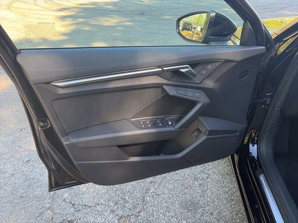 Used 2022 Audi A3 2.0T Premium image 9