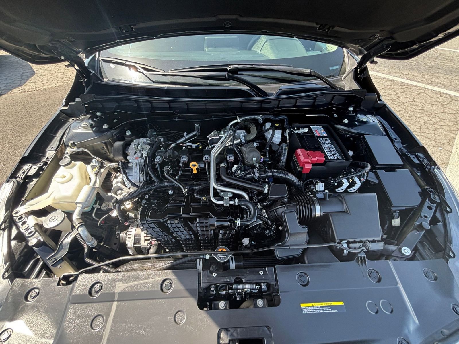 Used 2025 Nissan Altima 2.5 SV image 32