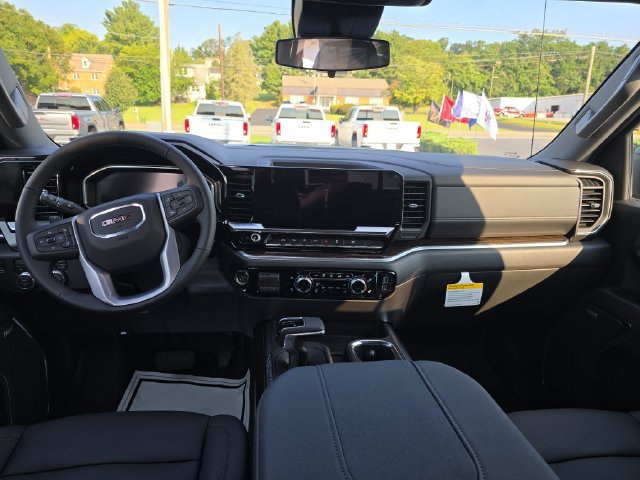 New 2026 GMC Sierra 1500 Elevation w/ Elevation Premium Package AWD/4WD image 11