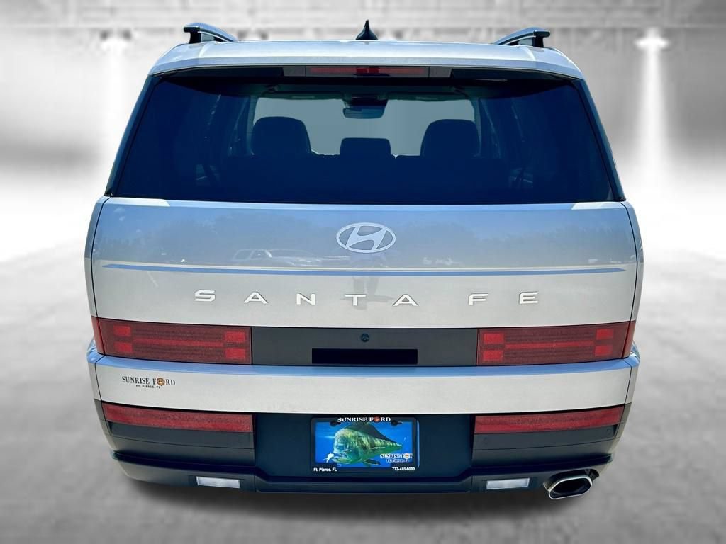 Used 2026 Hyundai Santa Fe SEL FWD image 4