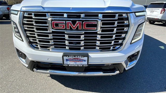 Used 2025 GMC Yukon XL Denali image 9