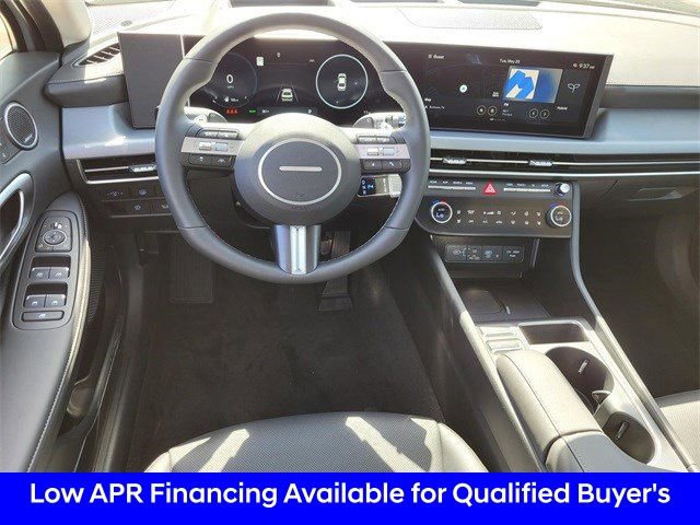 New 2025 Hyundai Sonata Limited image 2