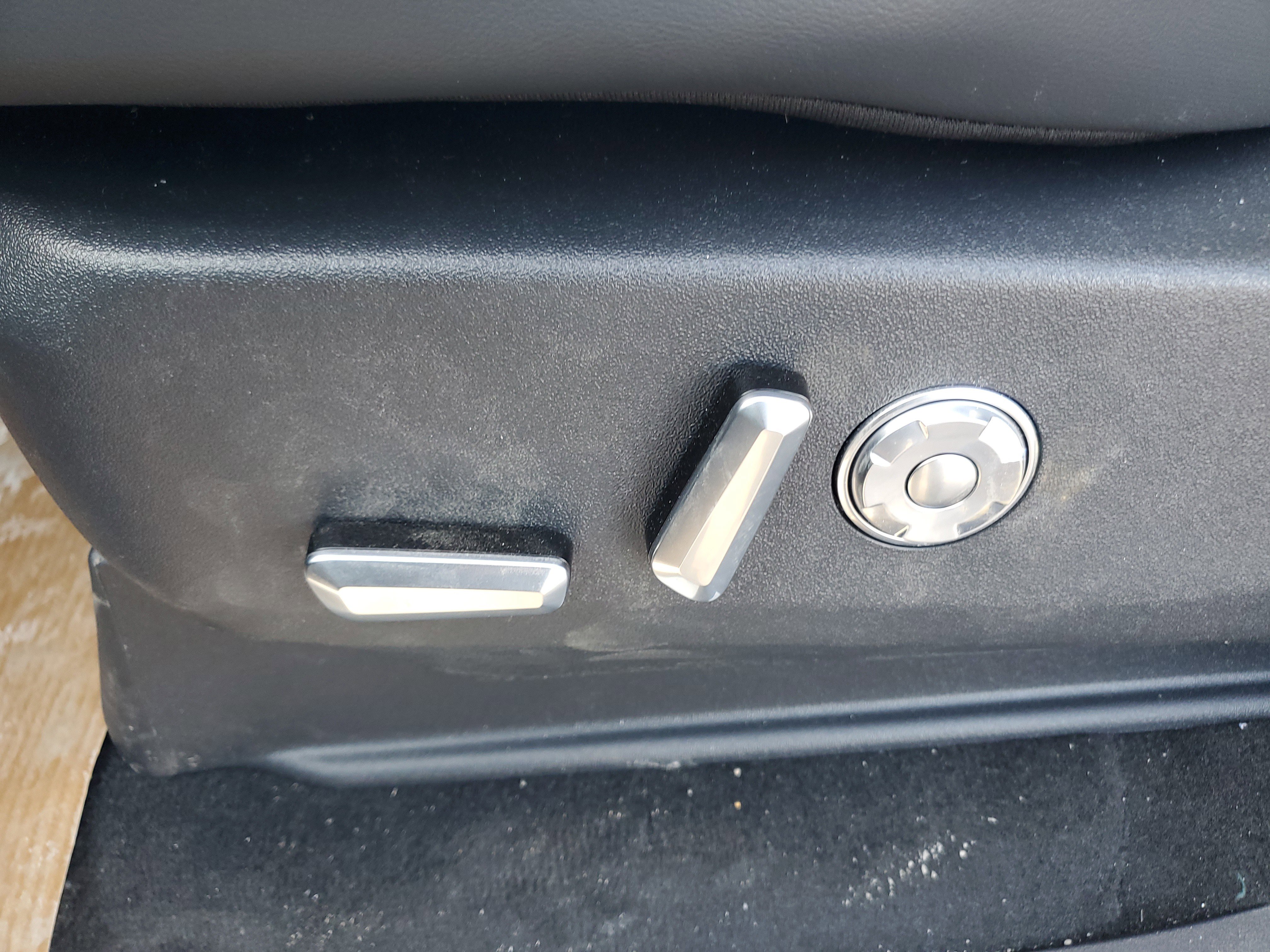 New 2026 Lincoln Navigator Reserve w/ Jet Appearance Package image 13