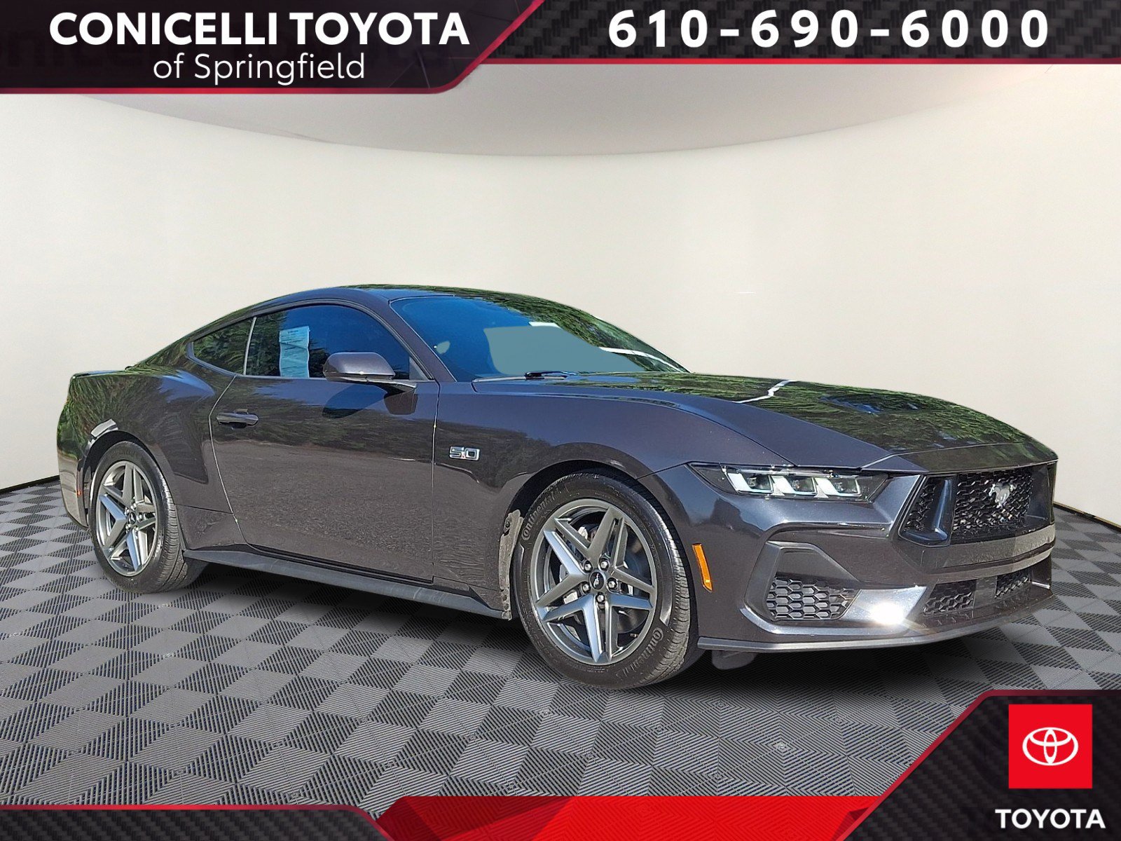 Used 2024 Ford Mustang GT RWD image 1