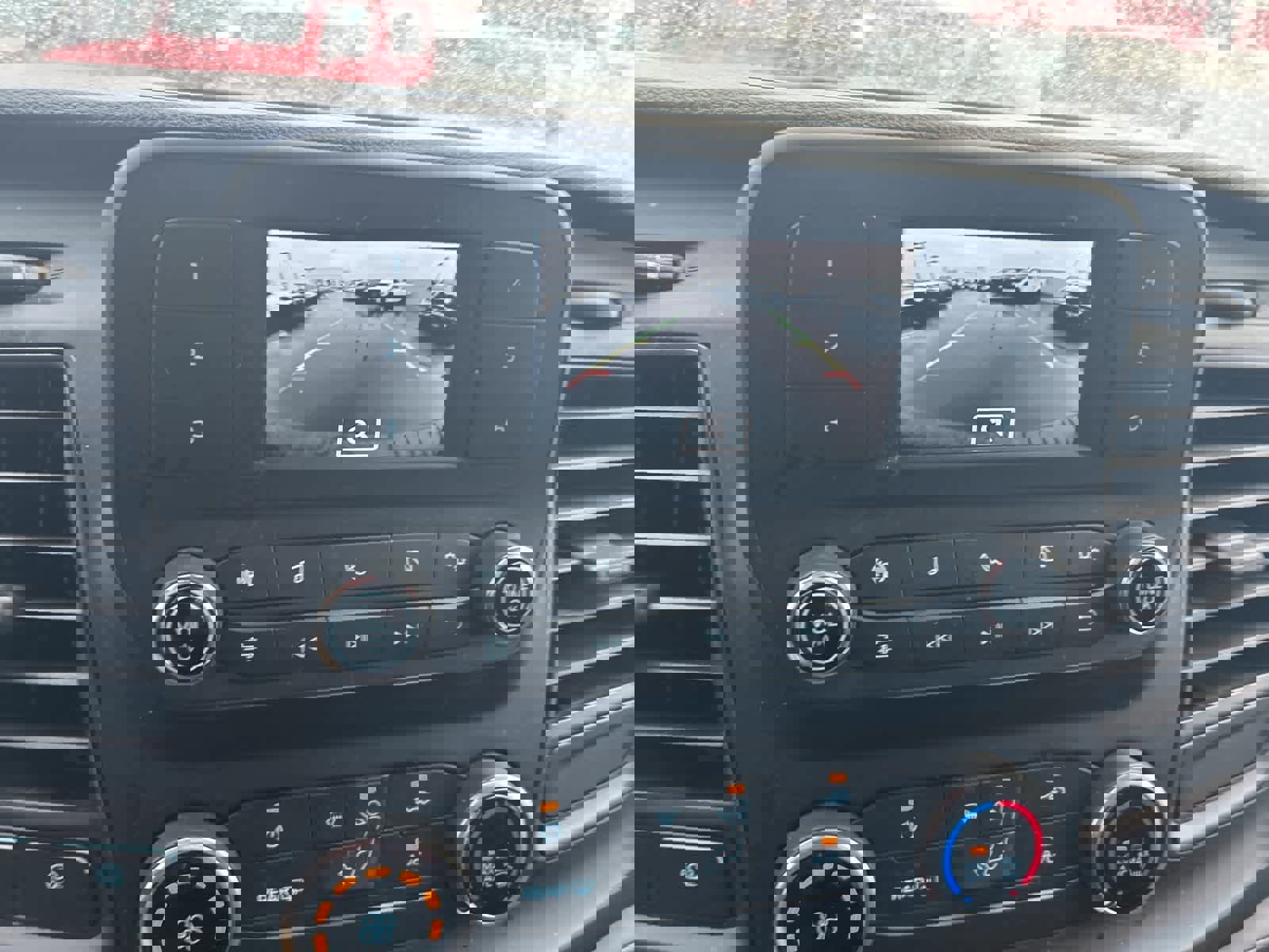 Used 2024 Ford Transit 250 Low Roof w/ Exterior Upgrade Package image 35