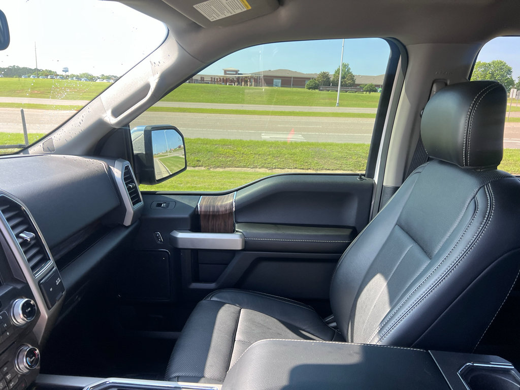 Used 2018 Ford F150 Lariat w/ Equipment Group 502A Luxury AWD/4WD image 21