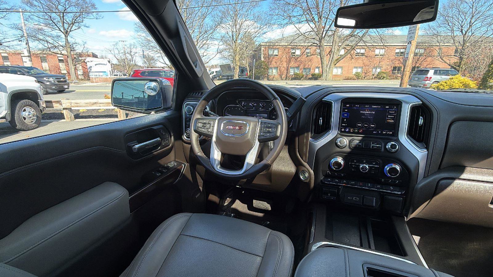 Used 2019 GMC Sierra 1500 SLT w/ SLT Premium Plus Package image 29