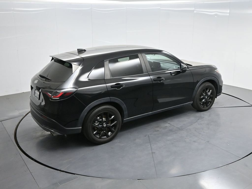 Used 2025 Honda HR-V Sport image 43