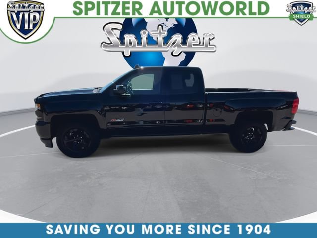 Used 2018 Chevrolet Silverado 1500 LT w/ Midnight Edition AWD/4WD image 7