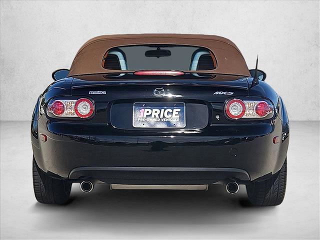 Used 2006 MAZDA MX-5 Miata Grand Touring w/ Premium Pkg image 5