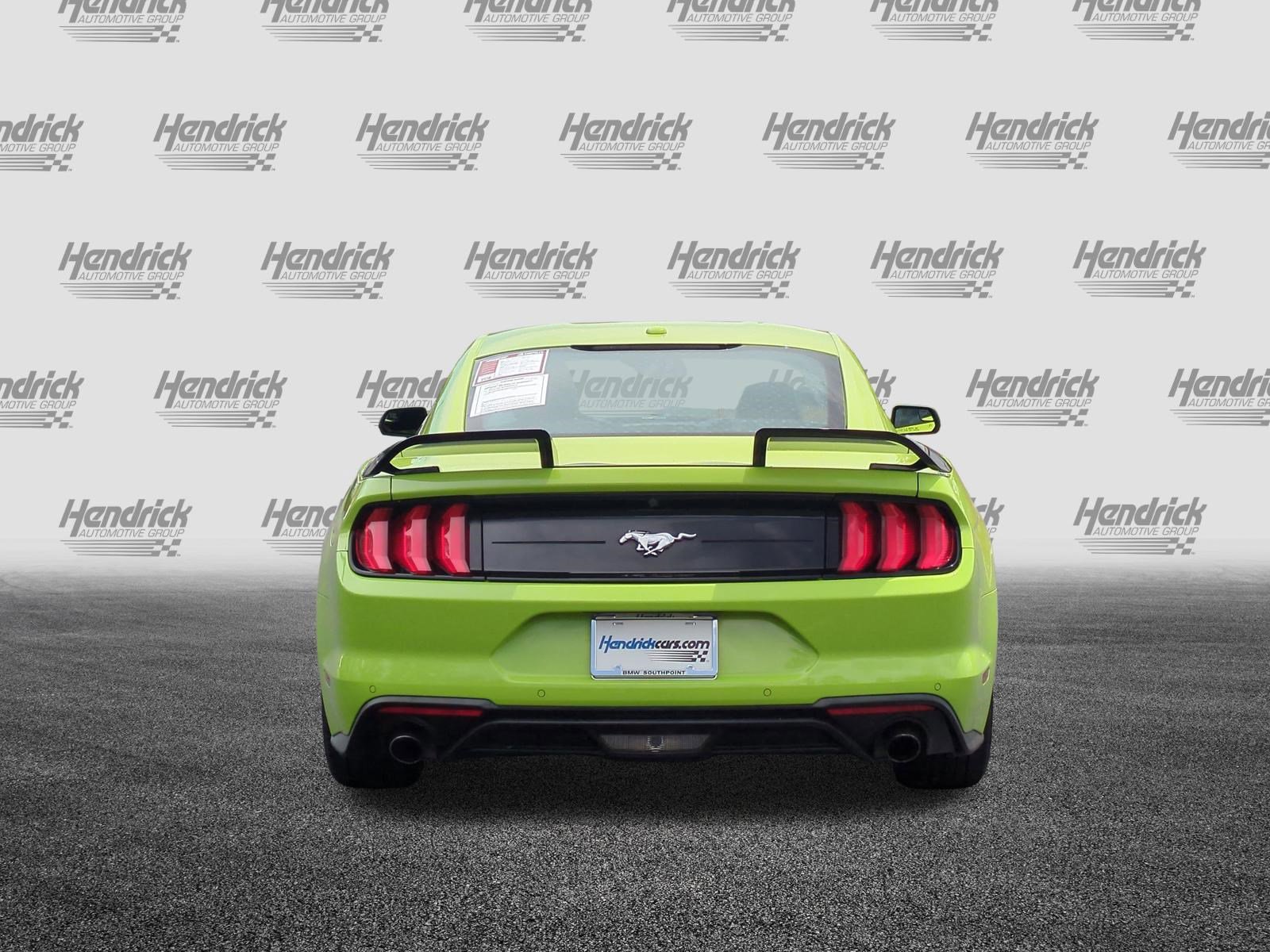 Used 2020 Ford Mustang Premium RWD image 9