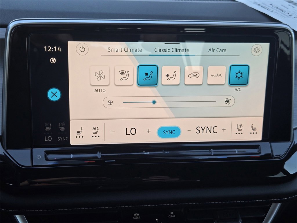 New 2026 Volkswagen Atlas Cross Sport SE image 16