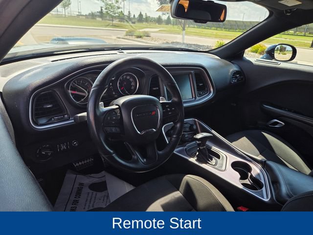 Used 2016 Dodge Challenger R/T RWD image 14