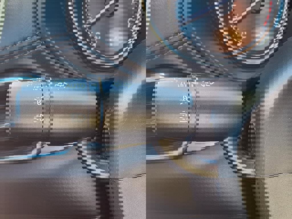 Used 2020 MAZDA CX-5 Touring image 14