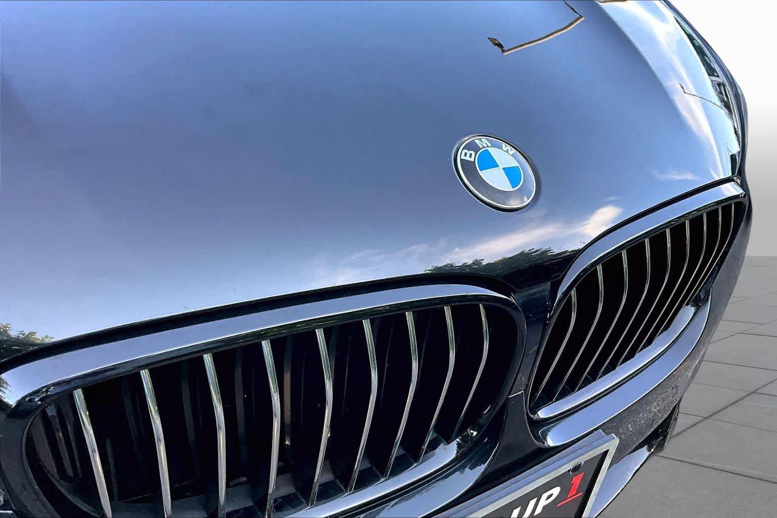 Used 2019 BMW 740i xDrive w/ M Sport Package AWD/4WD image 28