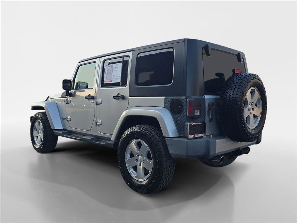 Used 2009 Jeep Wrangler Unlimited Sahara w/ Dual Top Group image 4