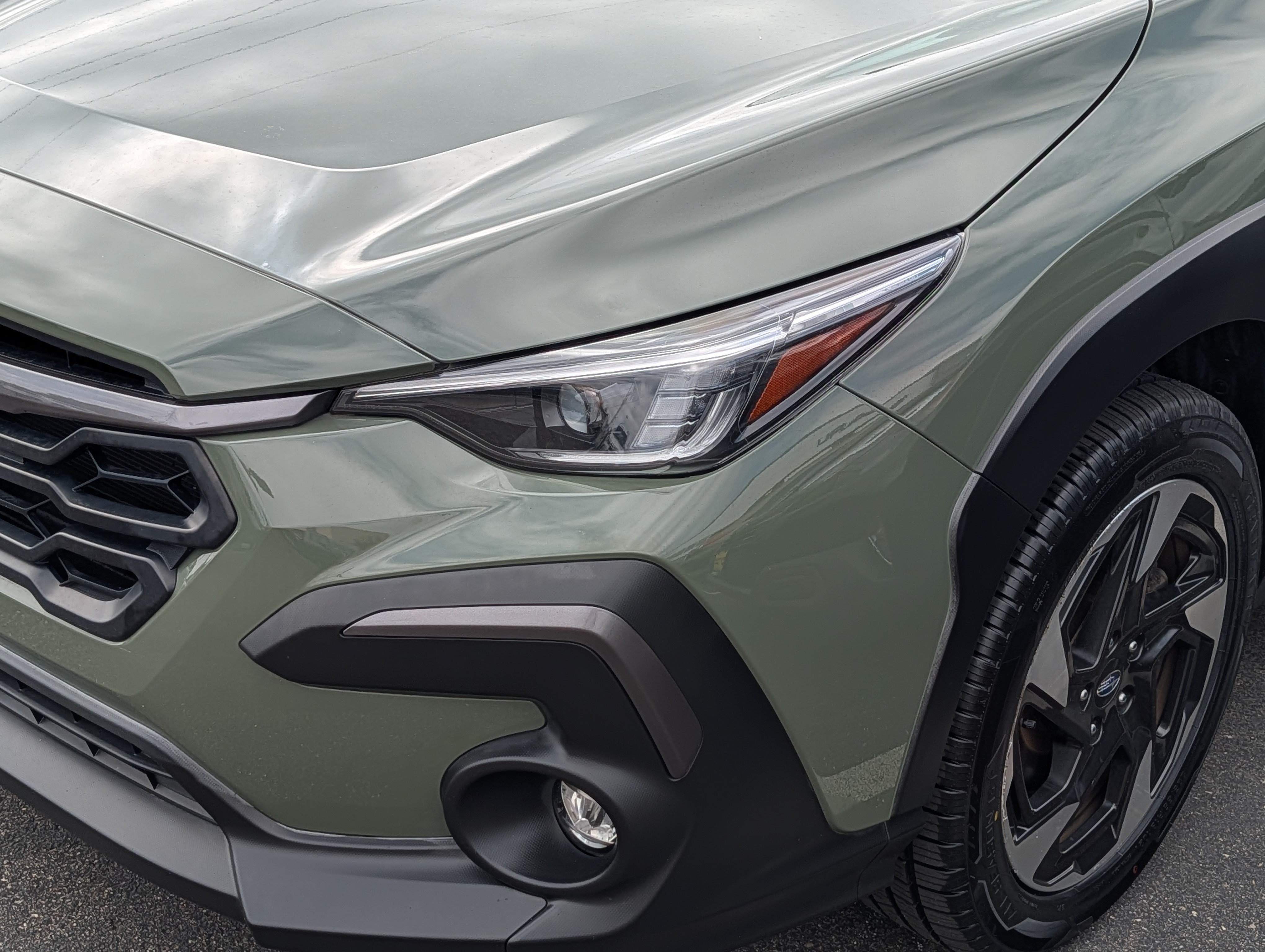 Certified 2024 Subaru Crosstrek 2.5i Limited w/ Crosstrek Mirror Package AWD/4WD image 16