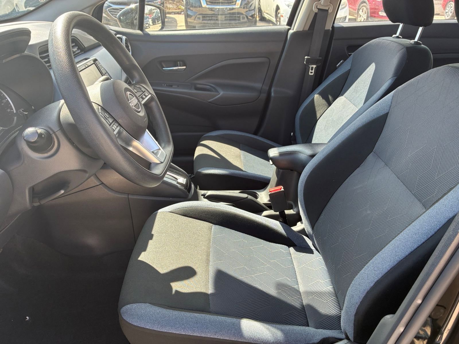 Used 2025 Nissan Versa SV image 24