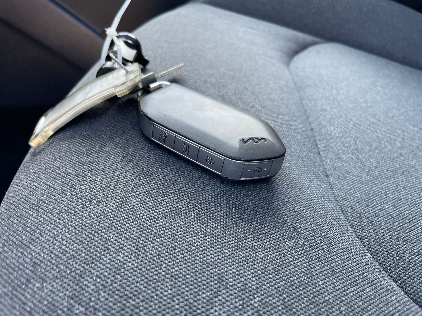 Used 2025 Kia K4 LXS image 21