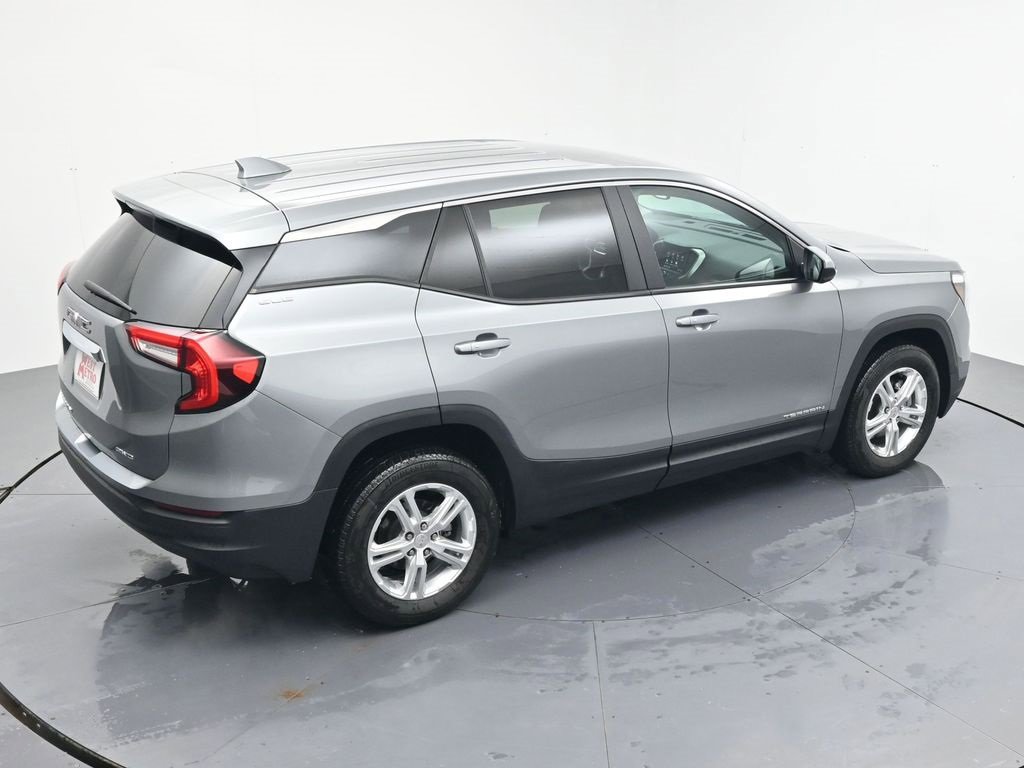 Certified 2024 GMC Terrain SLE image 5