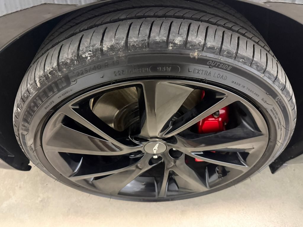 Used 2023 Genesis G70 3.3T w/ Sport Prestige Package AWD/4WD image 12
