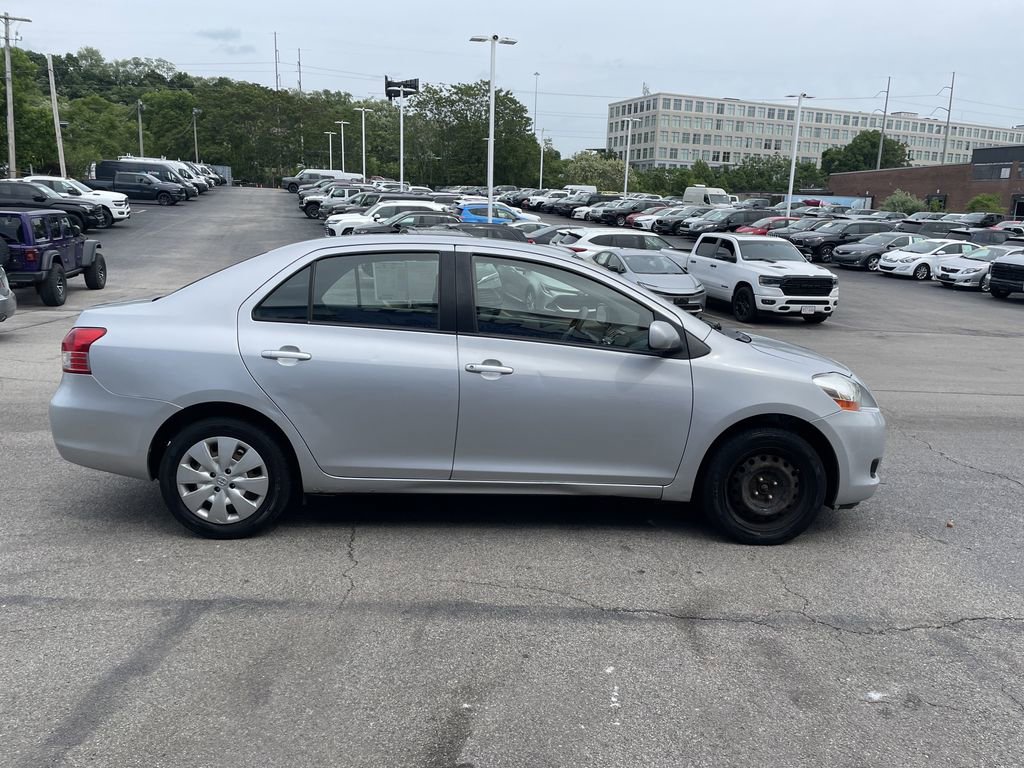 Used 2010 Toyota Yaris Sedan FWD image 7