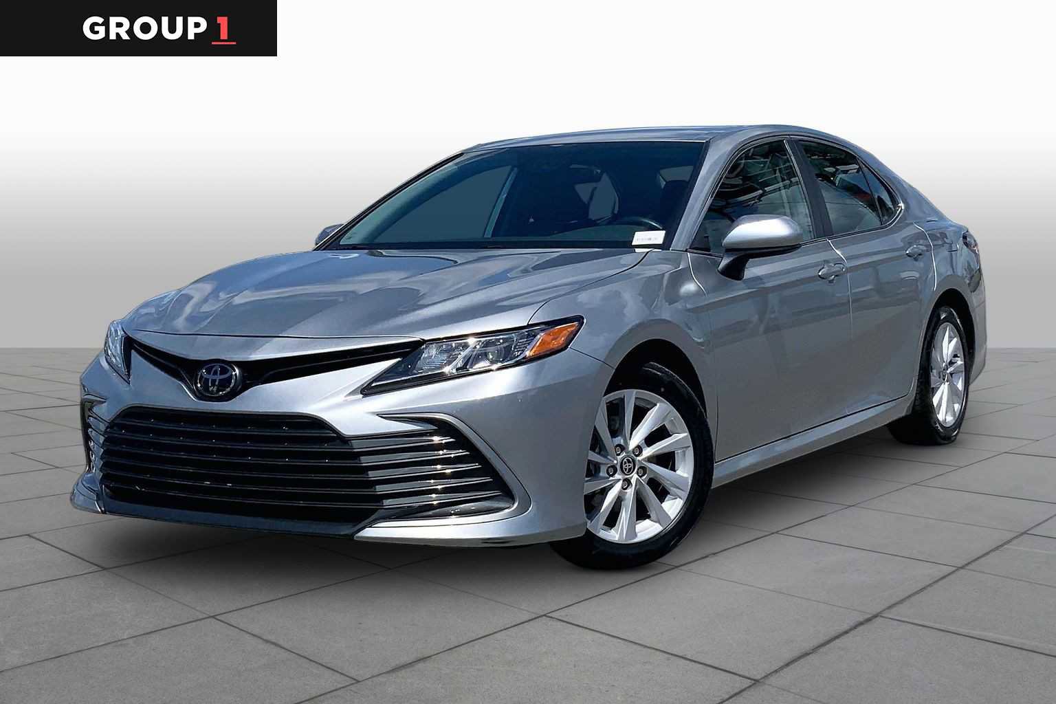 Used 2024 Toyota Camry LE FWD image 1