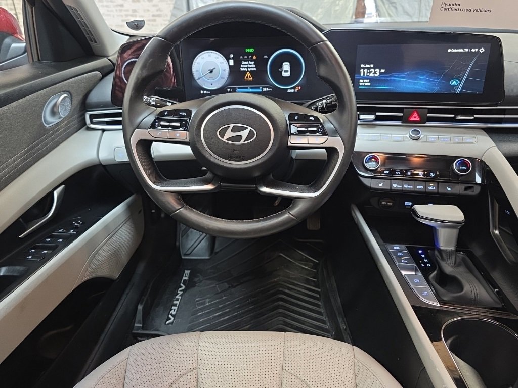 Used 2024 Hyundai Elantra Limited image 15