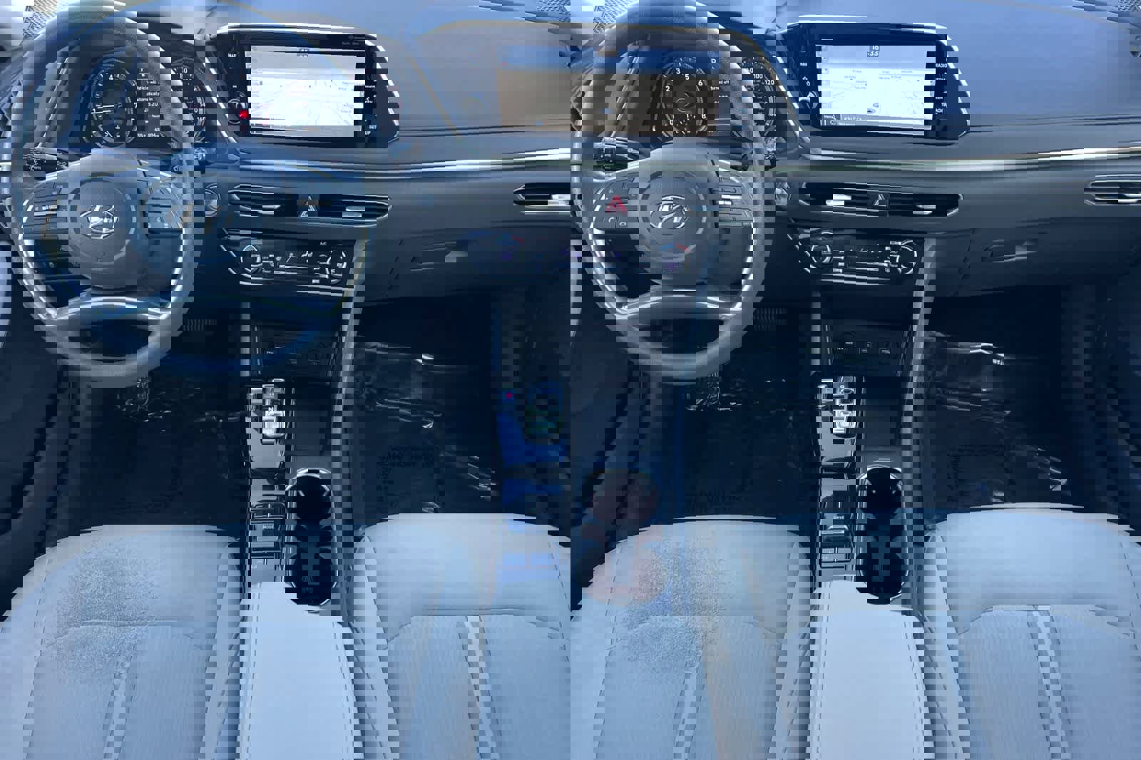 Used 2023 Hyundai Sonata SEL image 4